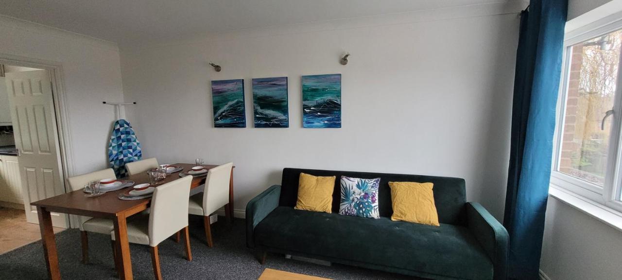 The Hillside Apartment - King'S Norton Birmingham Luaran gambar